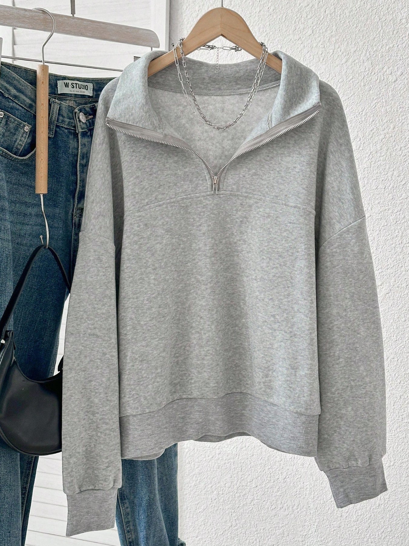 Spring And Autumn New Zipper Sweater