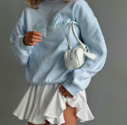 Stylish, Personalized American Retro Sweatshirt With A Distinctive Print Design